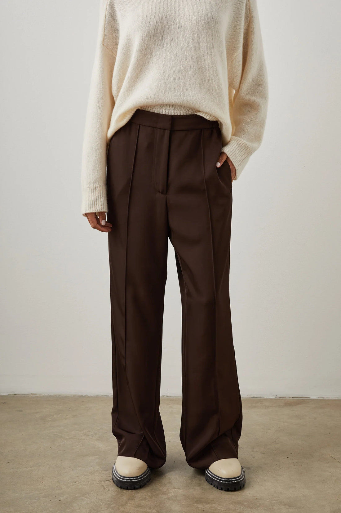 Kai D Utility — Loose Fit High Waisted Wool Pants - British Wool